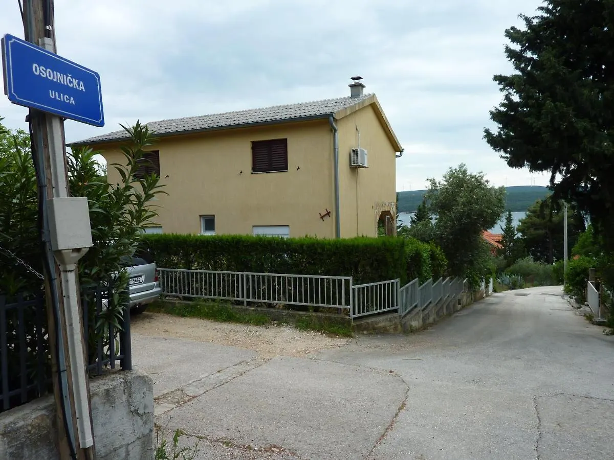 Holiday Home Blue 40 M From Beach Krusevo  Krusevo (Zadar)